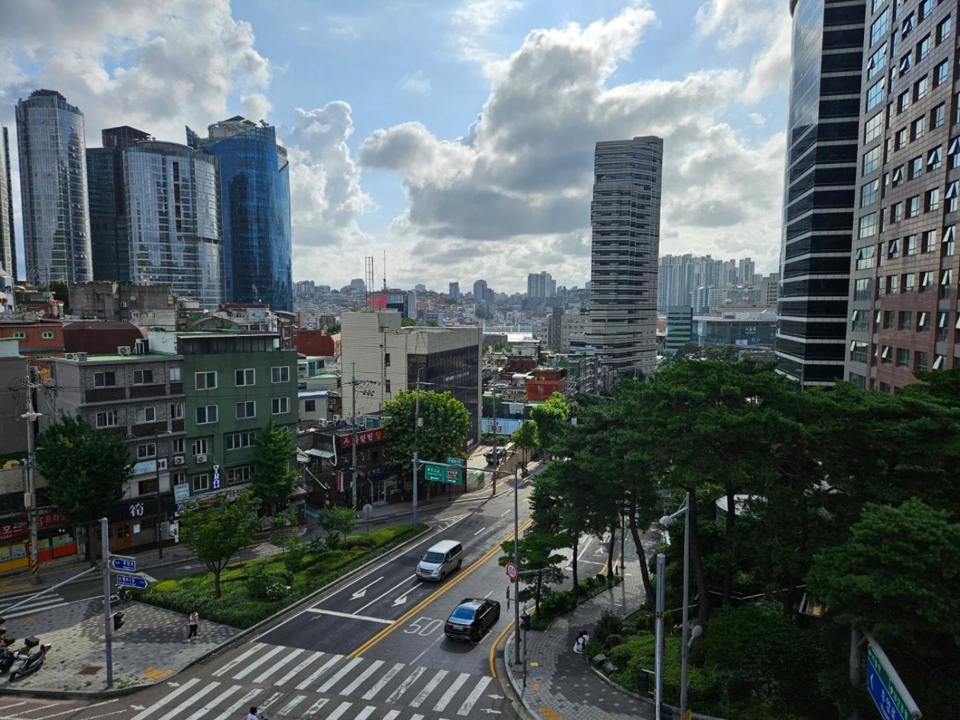 For Family Group, 4Min To Seoul Station Apartment Exterior photo